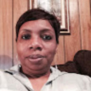 Meet your Posher, Roxanne